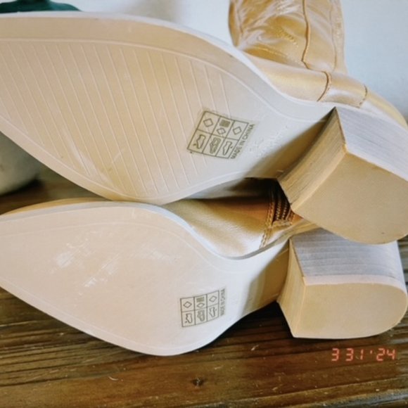 BRAND NEW w TAGS Western Cowgirl Boots TAN SIZE 7 - Picture 4 of 7